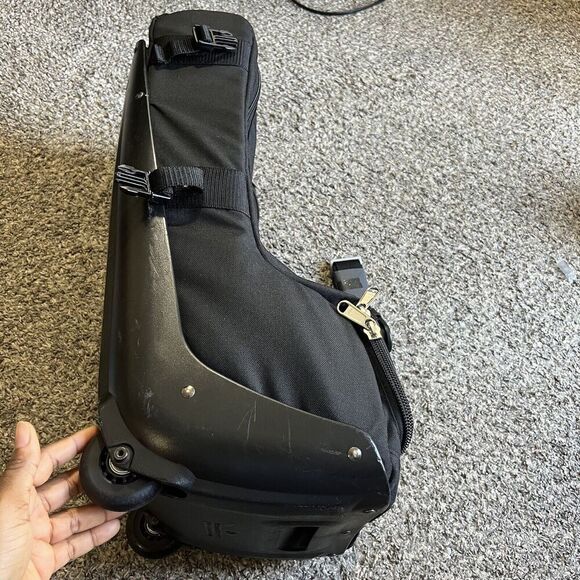 Club Glove Cordura Bag Wheeled Carry On Luggage Bag 24” Black Travel - Picture 3 of 9